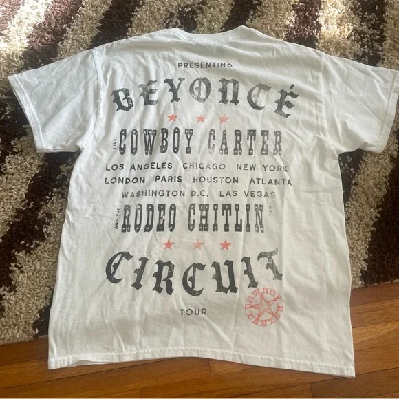 Beyoncé Cowboy Carter Tour Shirt – Size M - Picture 7 of 7